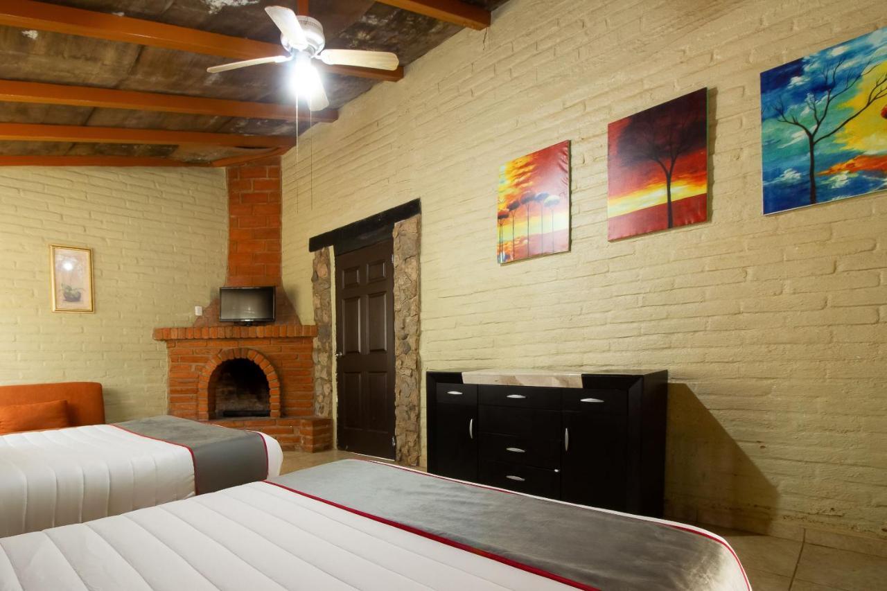 Hotel Hacienda Coyotes Zapotlanejo Kültér fotó